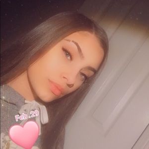 Meet your Posher, Natasha